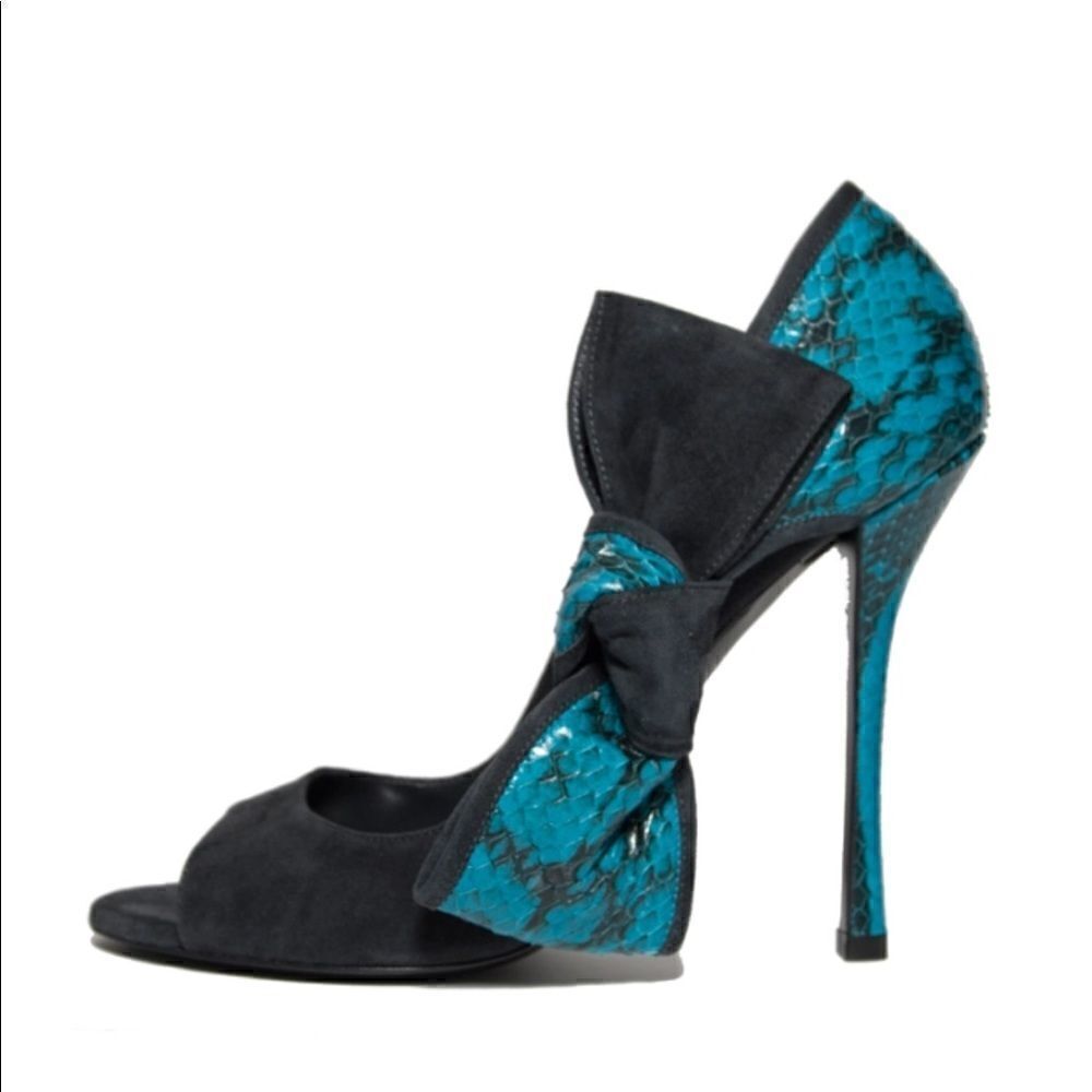 Edmundo Castillo Snakeskin Black Suede Bow Peep Toe Heels NWT Made In Italy